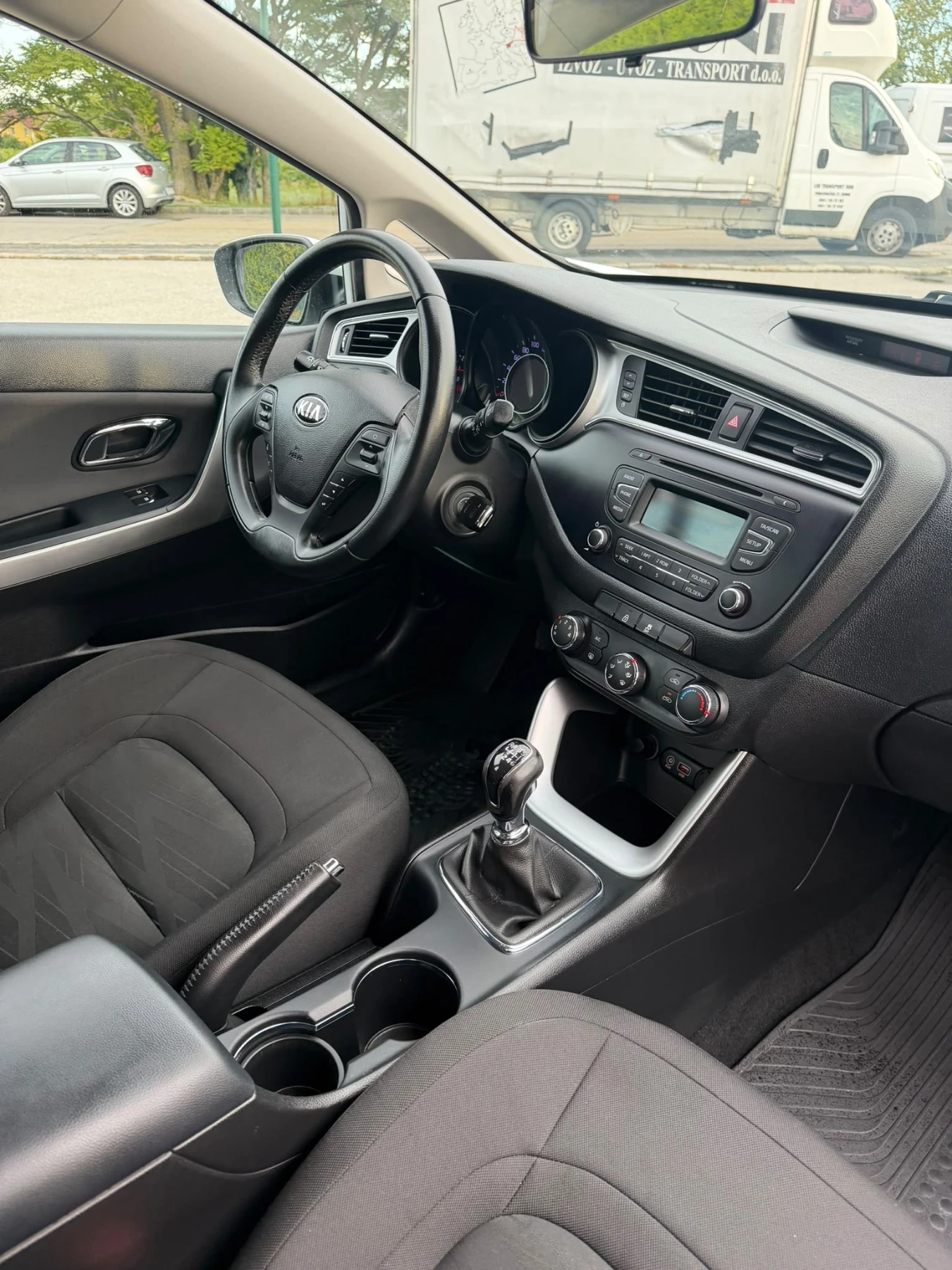Kia Ceed 1.4 Diesel Очакван внос !!!, снимка 9 - Автомобили и джипове - 56229647