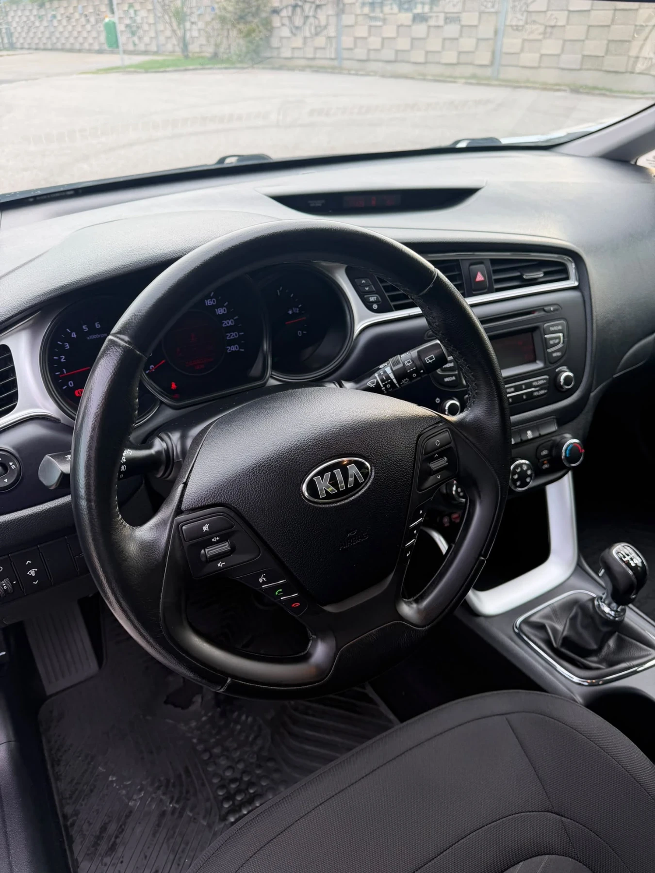 Kia Ceed 1.4 Diesel Очакван внос !!!, снимка 12 - Автомобили и джипове - 56229647