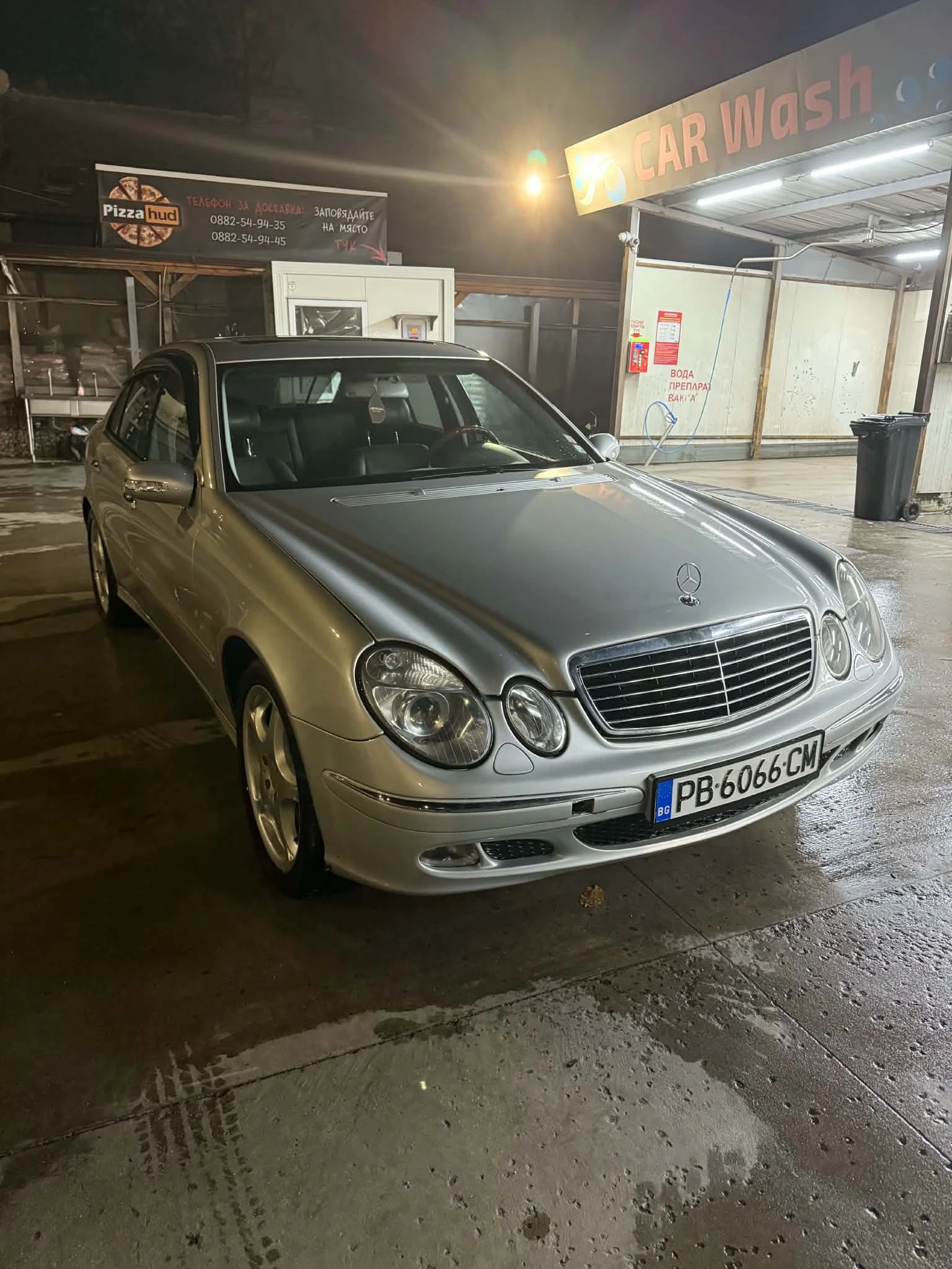 Mercedes-Benz E 500 4Matic/Gas, снимка 3 - Автомобили и джипове - 56379210