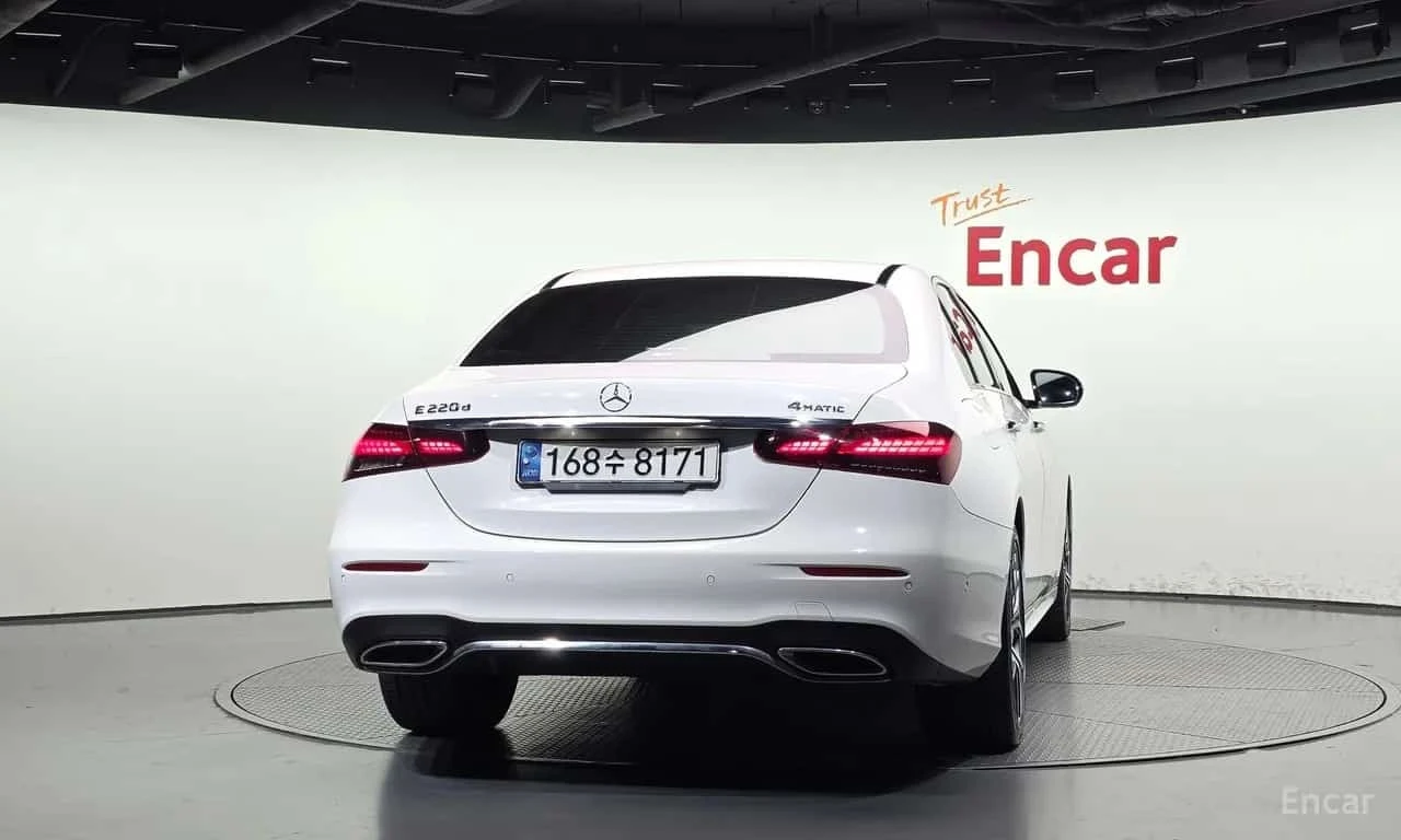 Mercedes-Benz E 220 * E220d 4MATIC * AMG Line * FACELIFT * ���� �� ��  | Mobile.bg � ����������� 4