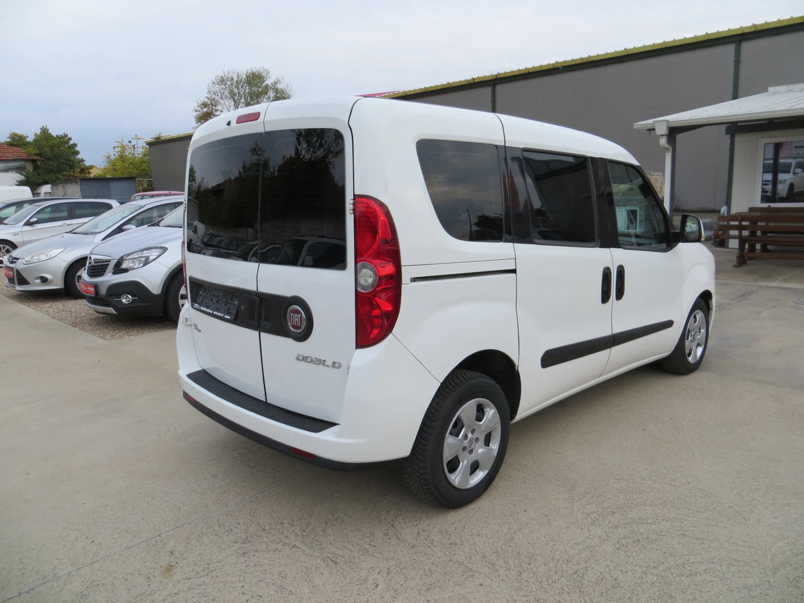 Fiat Doblo 1.6M-JET-КЛИМА-N1, снимка 4 - Автомобили и джипове - 56659418