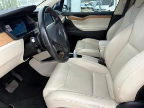 Tesla Model X 75 D, снимка 11
