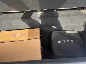 Tesla Model X 75 D, снимка 10