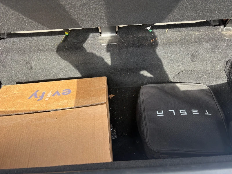 Tesla Model X 75 D, снимка 10 - Автомобили и джипове - 51865068