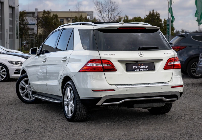 Mercedes-Benz ML 350 УНИКАЛЕН! BlueTEC-FullLED-4Matic!, снимка 6 - Автомобили и джипове - 53524005