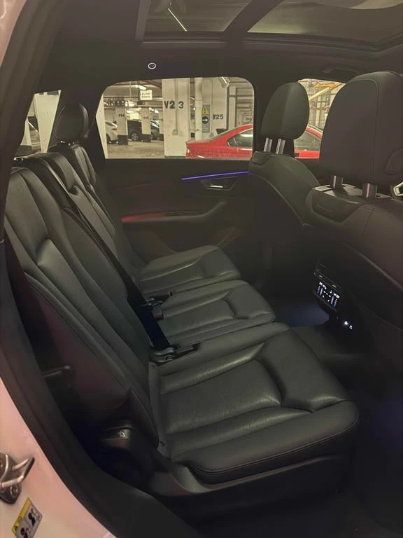 Audi Q7 * Progressiv * CARFAX * ЦЕНА ДО БГ, снимка 9 - Автомобили и джипове - 53372590