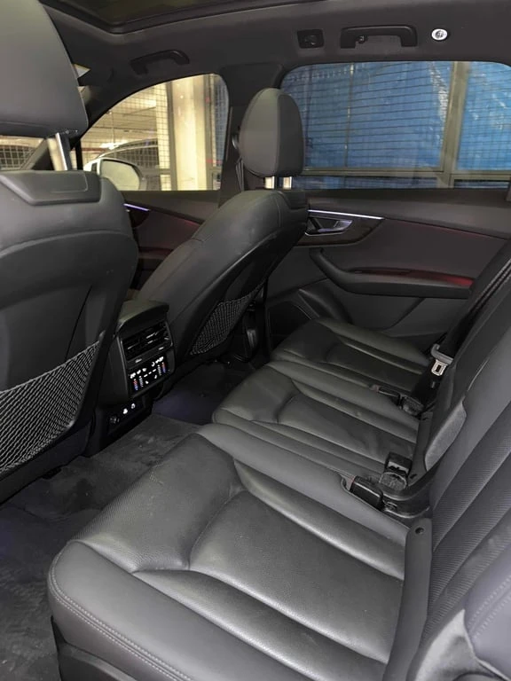 Audi Q7 * Progressiv * CARFAX * ЦЕНА ДО БГ, снимка 10 - Автомобили и джипове - 53372590