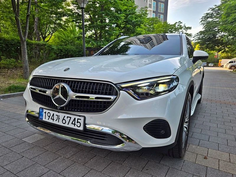 Mercedes-Benz GLC 300 2.0 Automatic, снимка 2 - Автомобили и джипове - 55752946