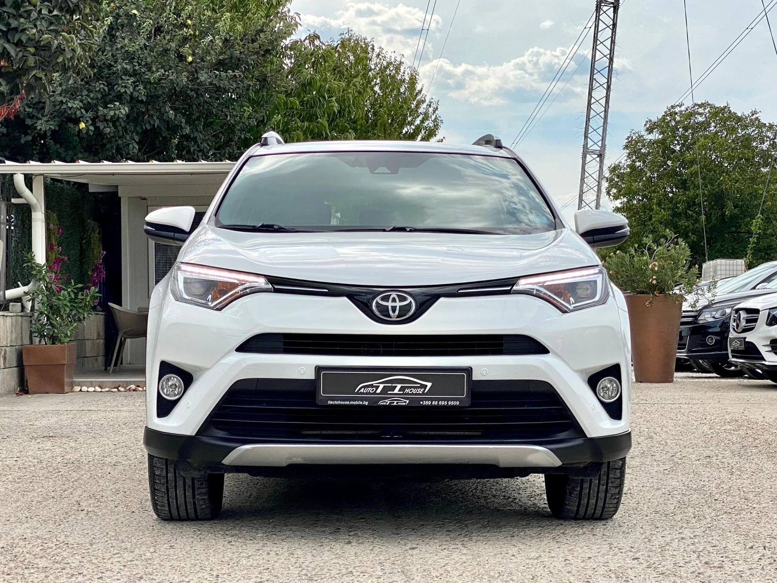 Toyota Rav4 2.0 D-4D* Exclusive* Key GO* Distronic*  - изображение 7