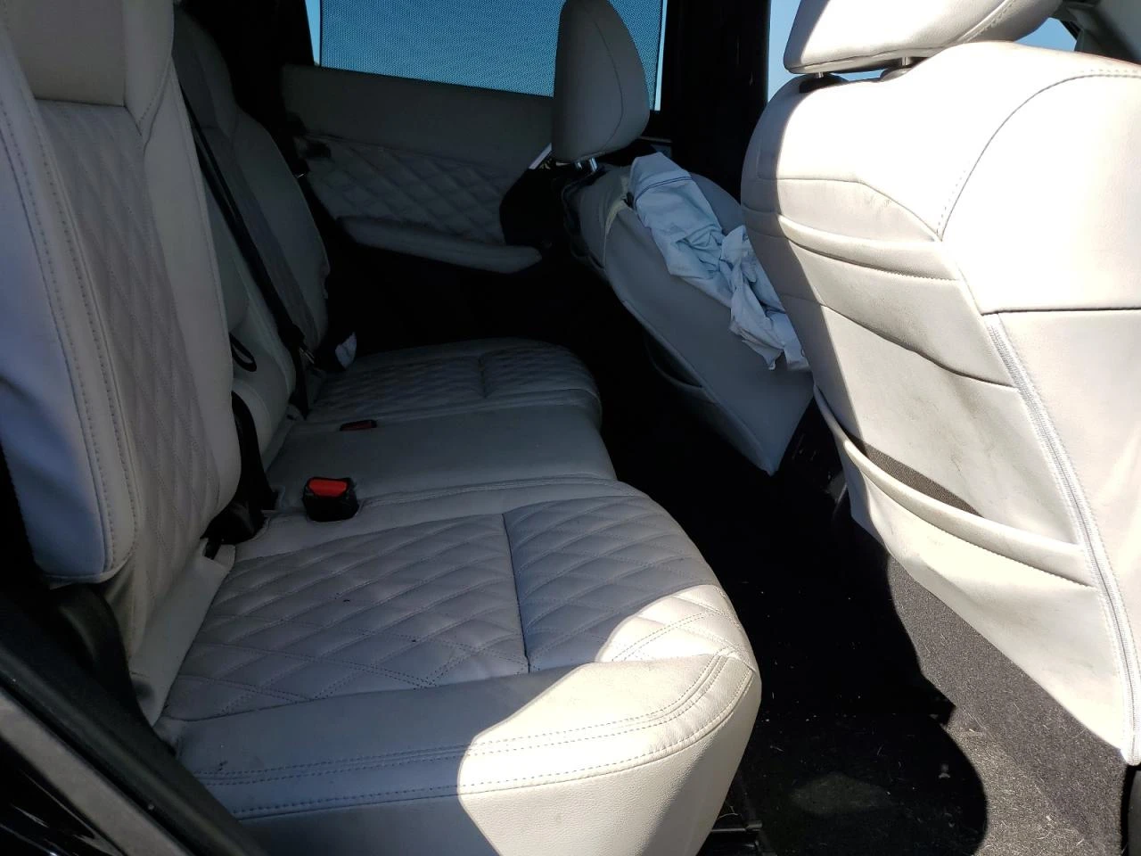 Mitsubishi Outlander 2.5 SEL - изображение 9