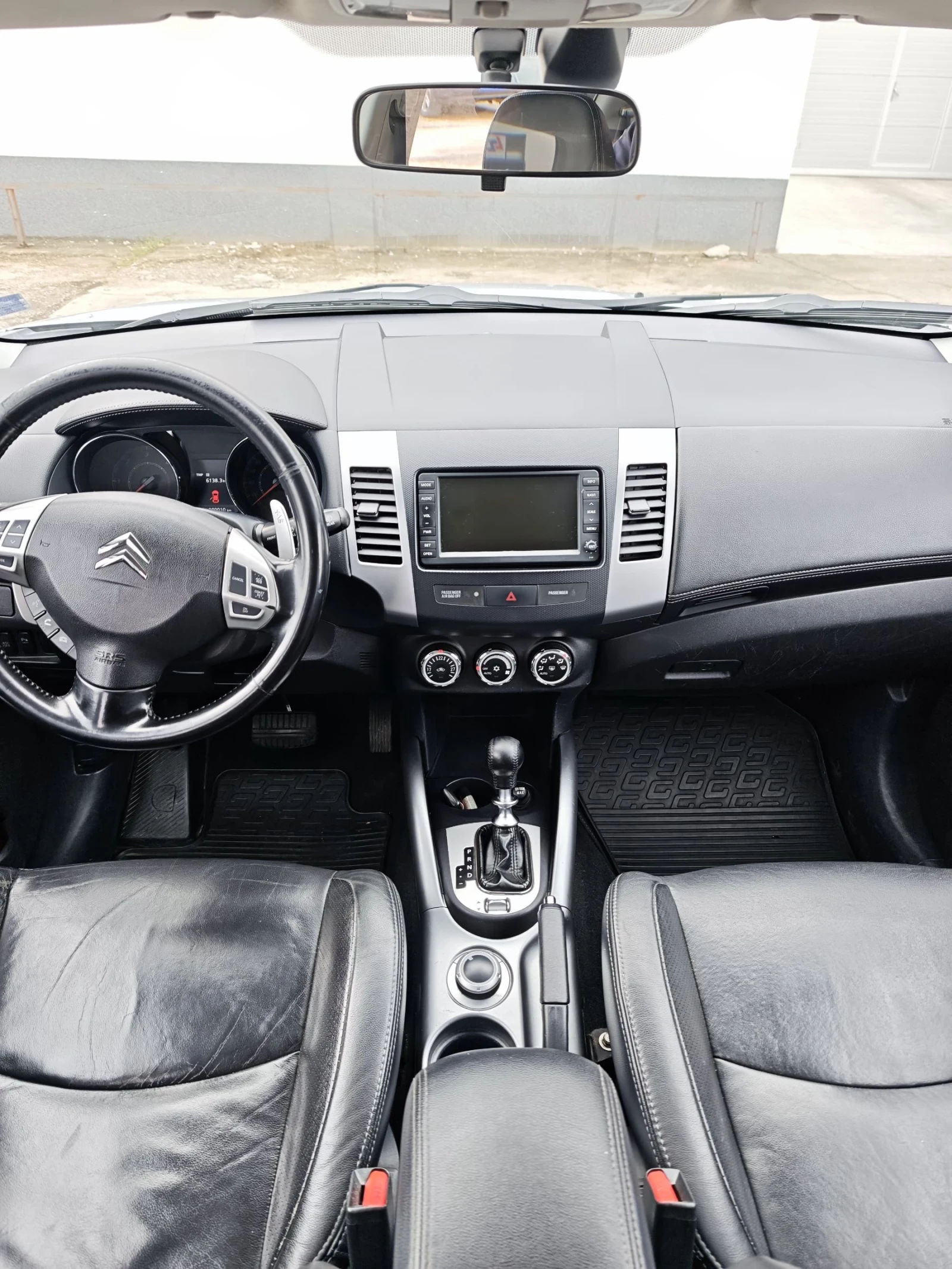 Citroen C-Crosser, снимка 9 - Автомобили и джипове - 54051413