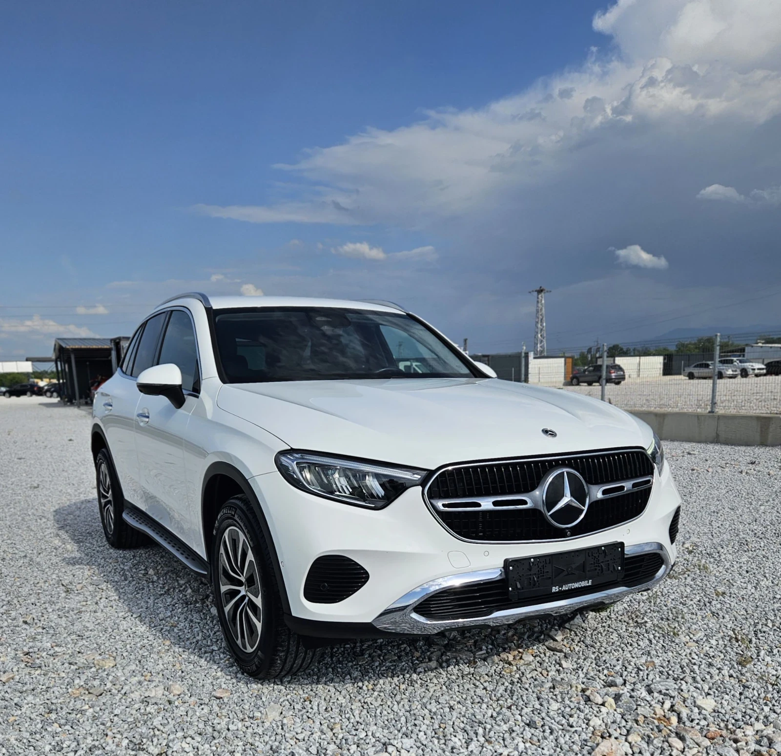 Mercedes-Benz GLC 220, снимка 2 - Автомобили и джипове - 54285534
