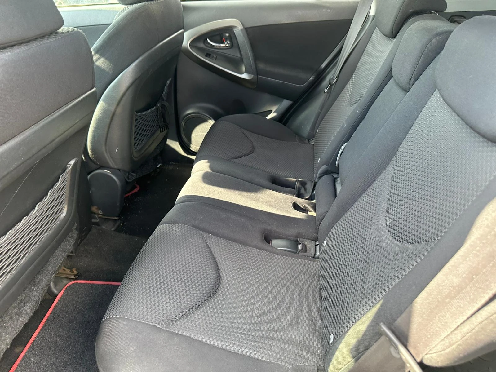 Toyota Rav4 / 2.2D / 150HP / ЗА ДЮЗА /, снимка 10 - Автомобили и джипове - 54643404