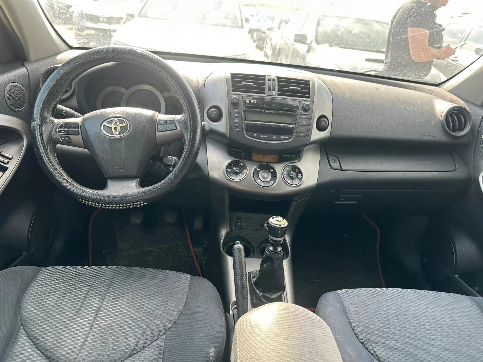 Toyota Rav4 / 2.2D / 150HP / ЗА ДЮЗА /, снимка 13 - Автомобили и джипове - 54643404