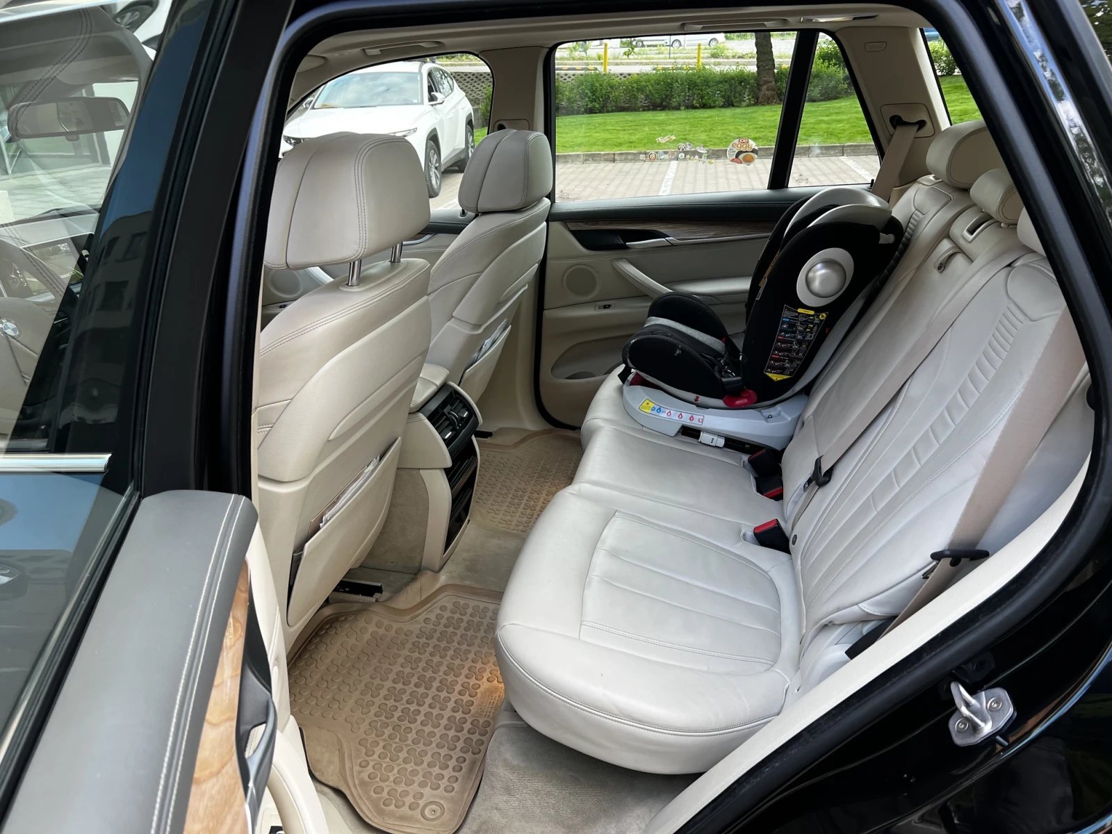 BMW X5 Xdrive от BMW България, снимка 10 - Автомобили и джипове - 54651592