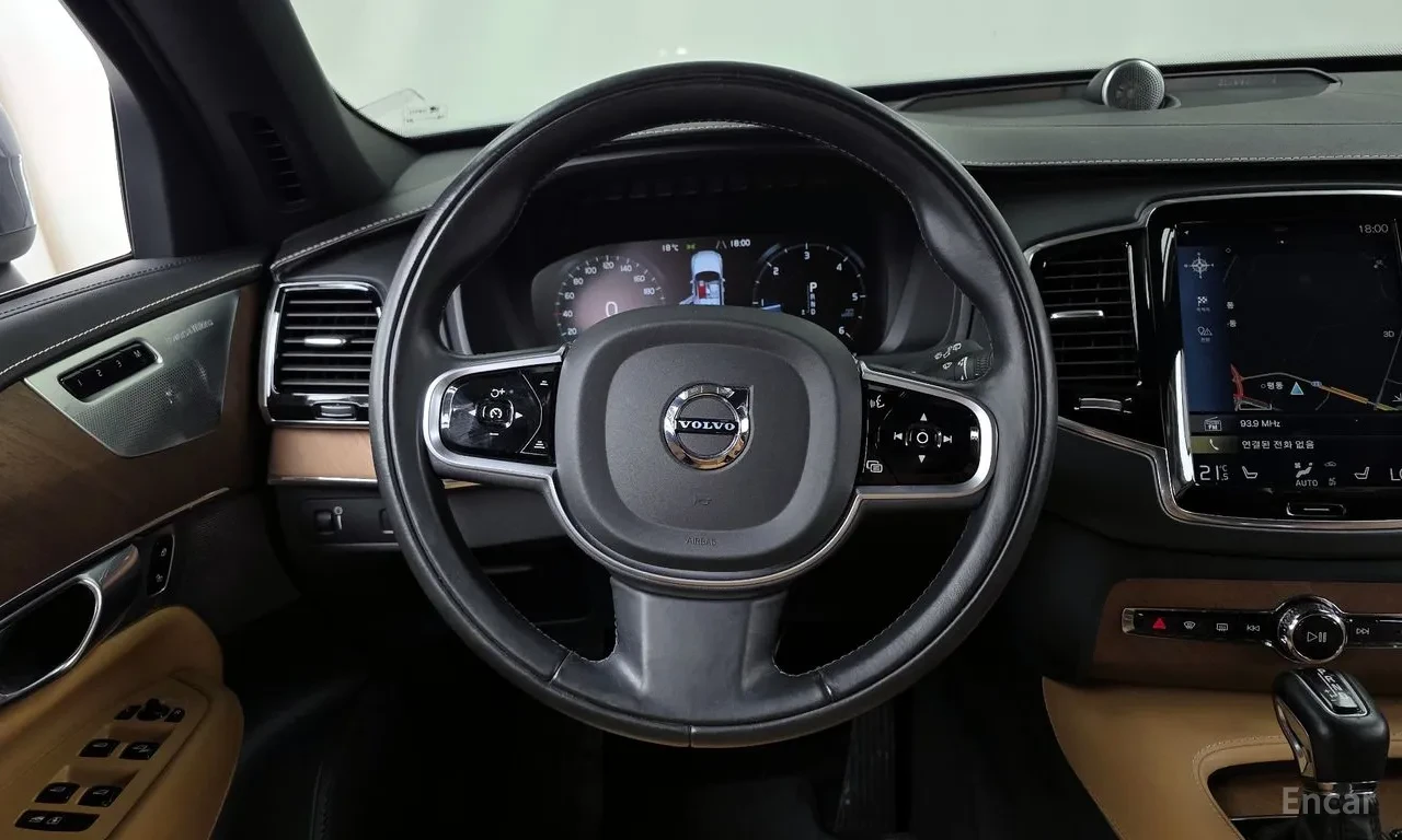 Volvo Xc90 D5 | МАСАЖ | ПОДГРЕВ | ОБДУХ | ЩОРИ | 360 КАМЕРИ , снимка 10 - Автомобили и джипове - 54811223