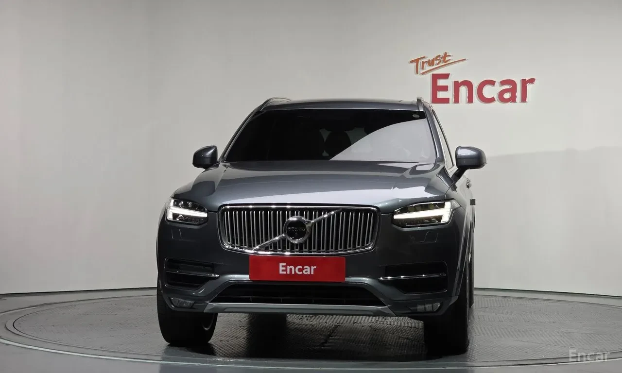Volvo Xc90 D5 | МАСАЖ | ПОДГРЕВ | ОБДУХ | ЩОРИ | 360 КАМЕРИ , снимка 2 - Автомобили и джипове - 54811223