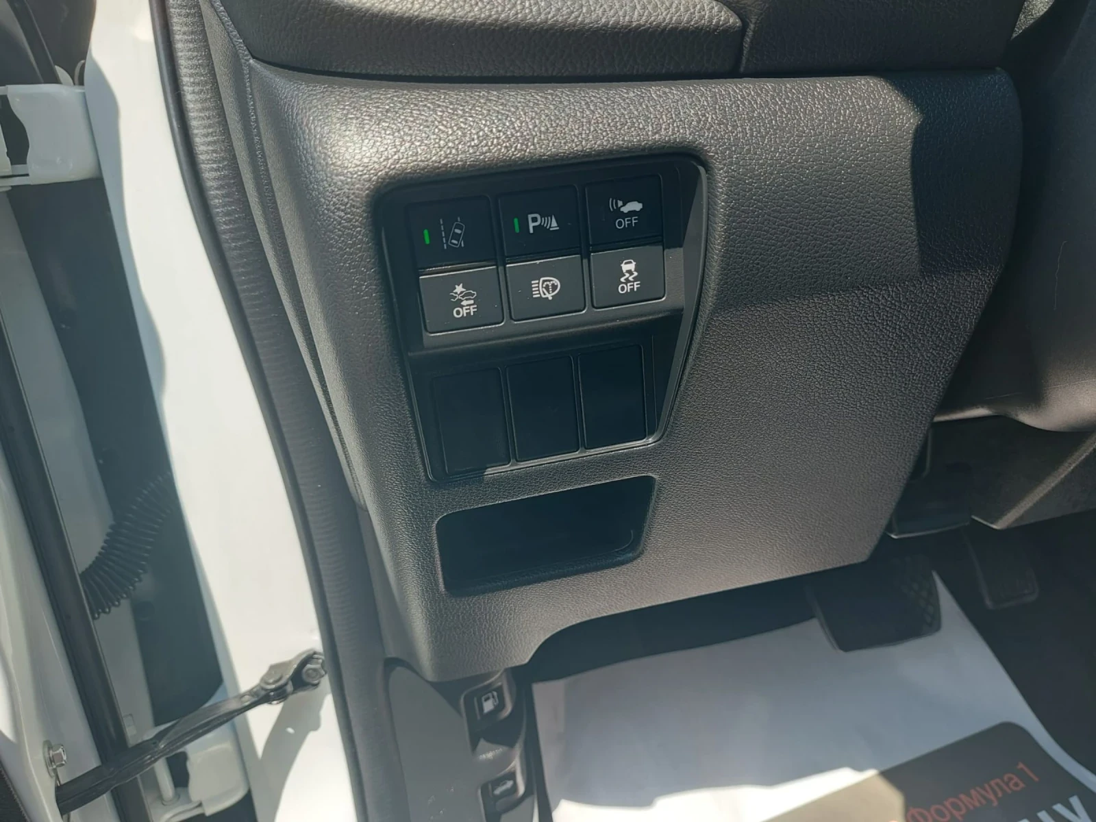 Honda Cr-v 2.0 hybrid.Led.Kamera.Navi, снимка 12 - Автомобили и джипове - 54940213