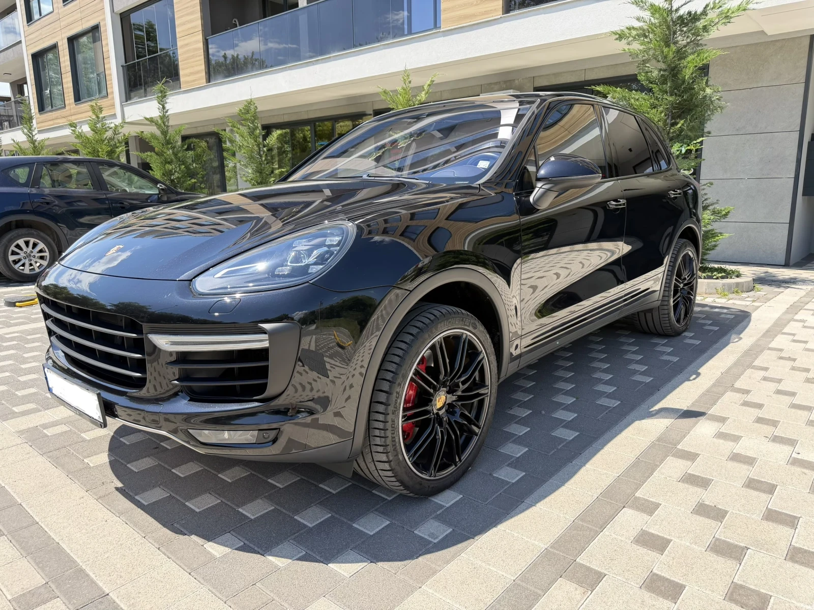 Porsche Cayenne TURBO, снимка 3 - Автомобили и джипове - 55183393