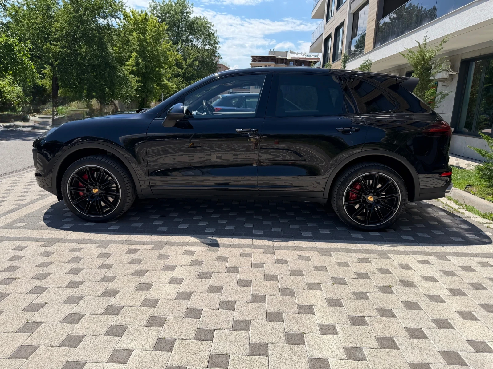 Porsche Cayenne TURBO, снимка 10 - Автомобили и джипове - 55183393