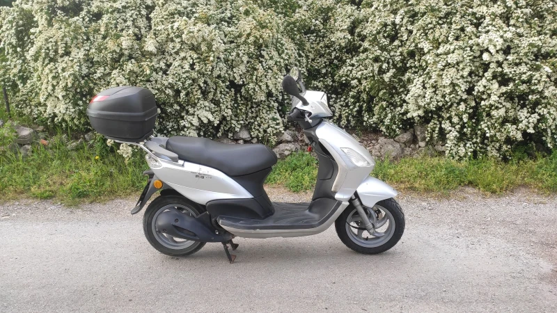 Piaggio Fly 125, снимка 6 - Мотоциклети и мототехника - 52325941