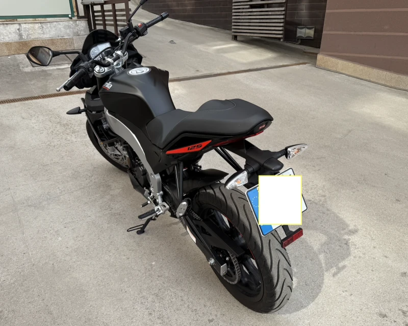 Aprilia Tuono 125, снимка 6 - Мотоциклети и мототехника - 51935804