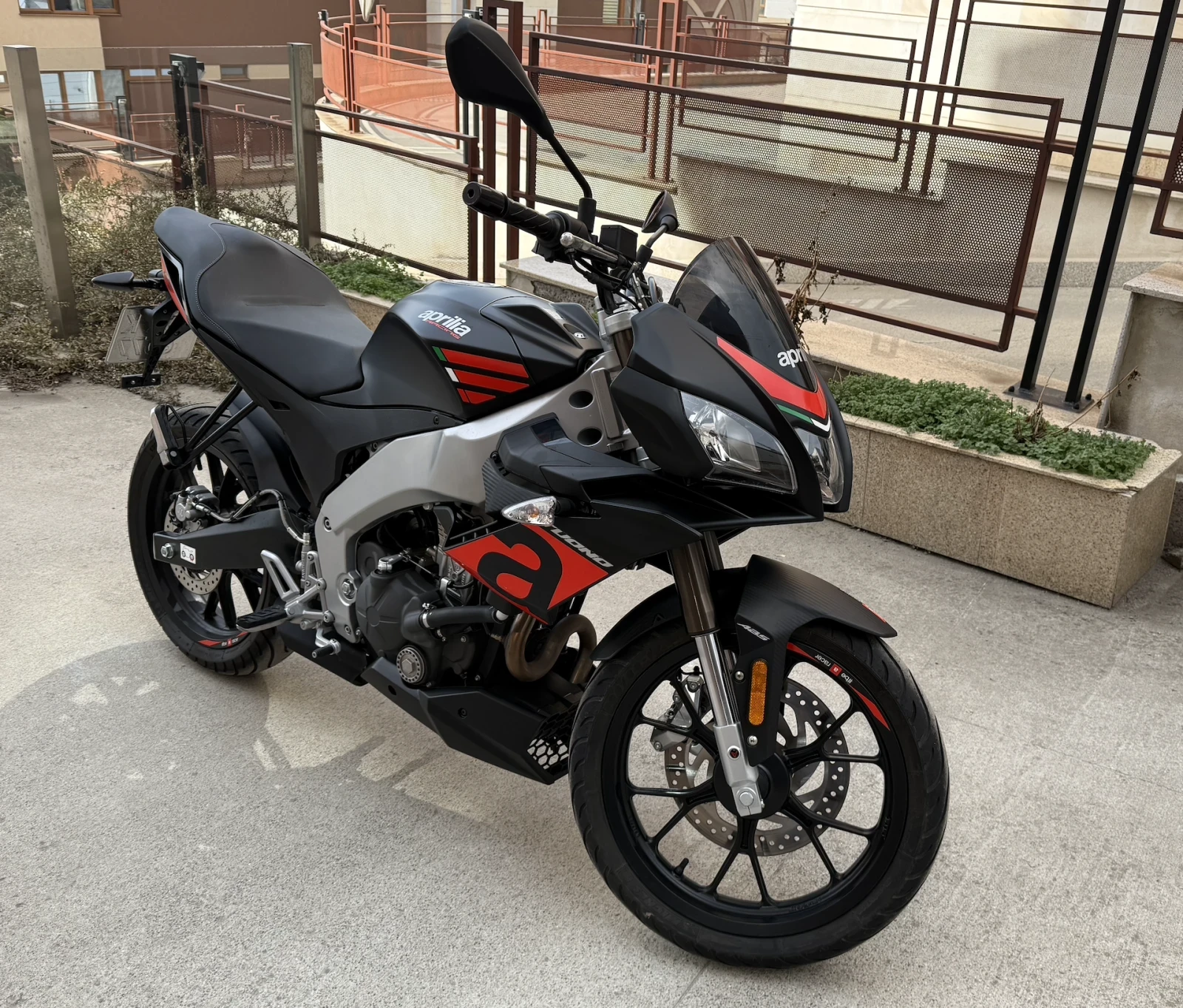 Aprilia Tuono 125 | Mobile.bg � ����������� 1