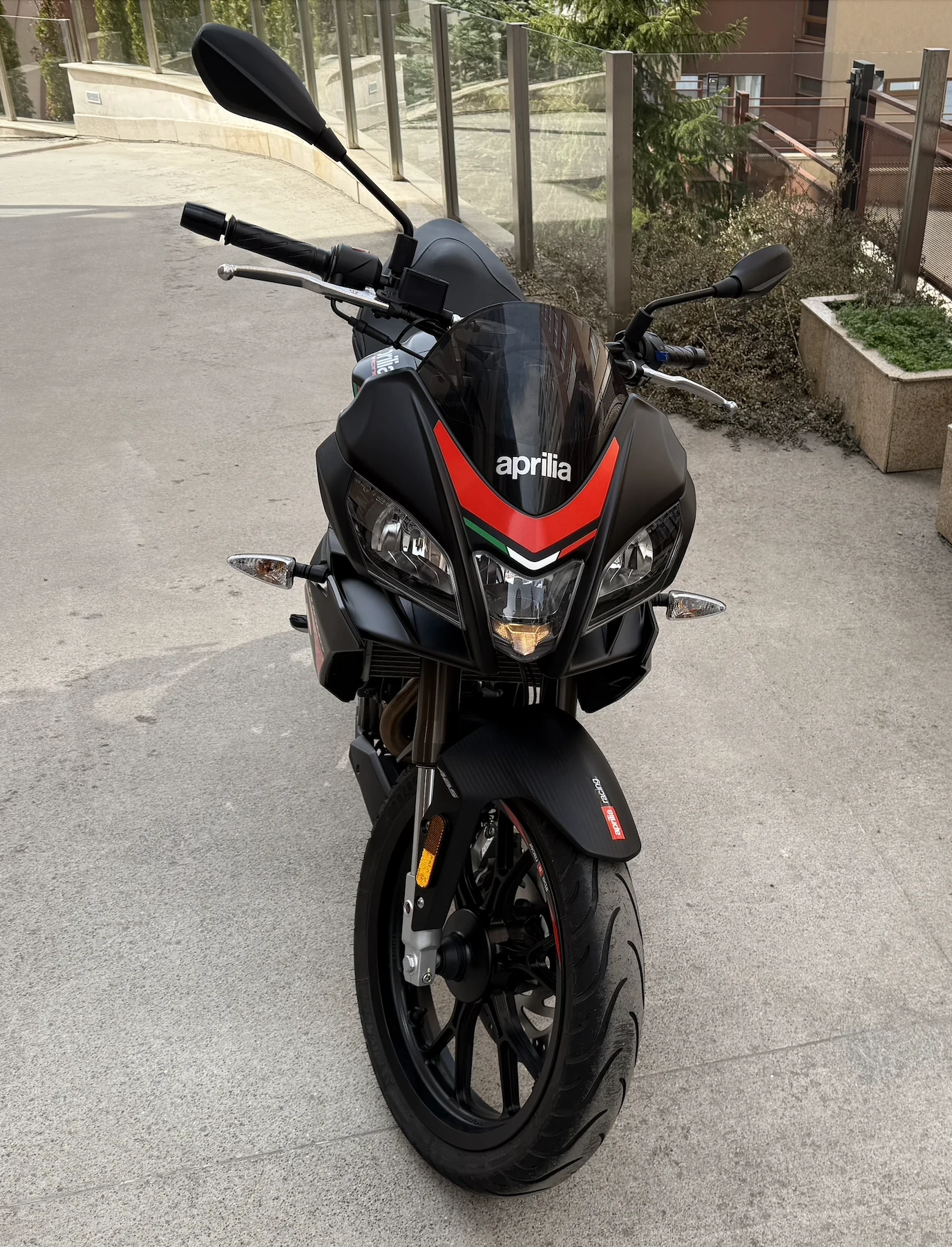 Aprilia Tuono 125 - изображение 4