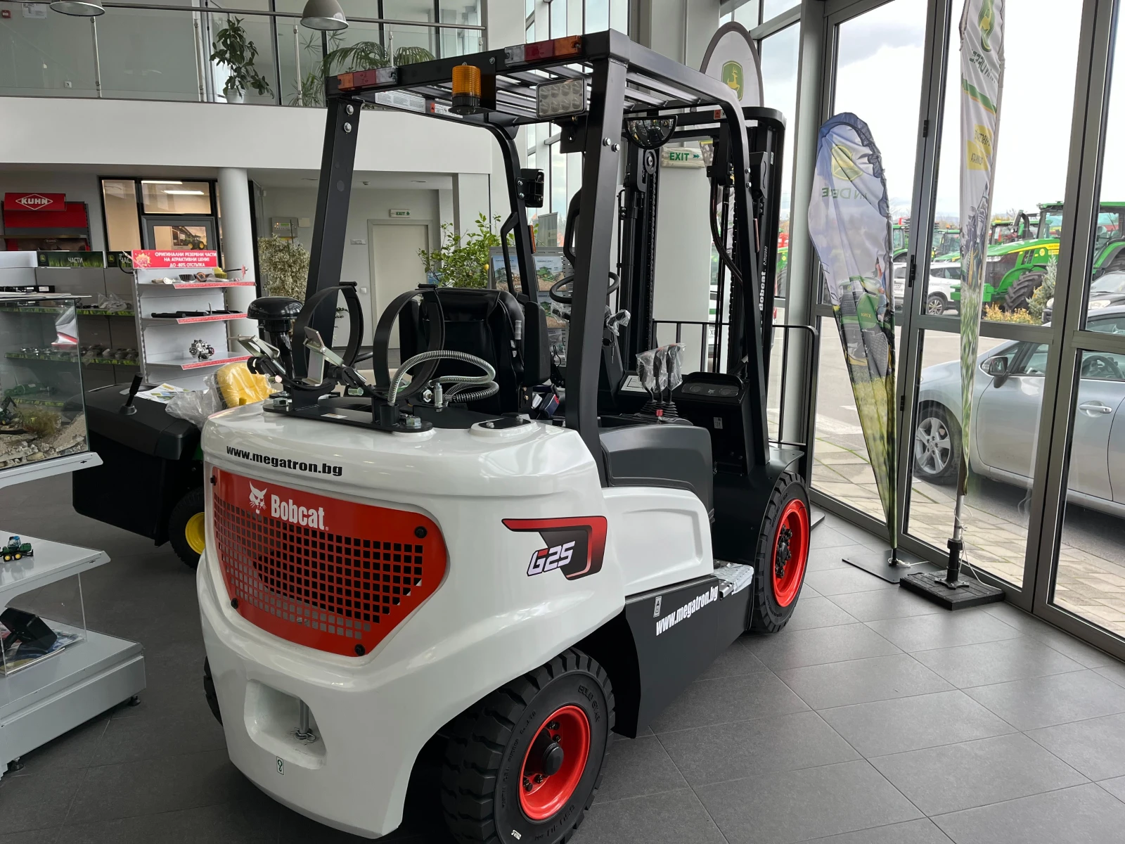  Bobcat G25NXP | Mobile.bg   2