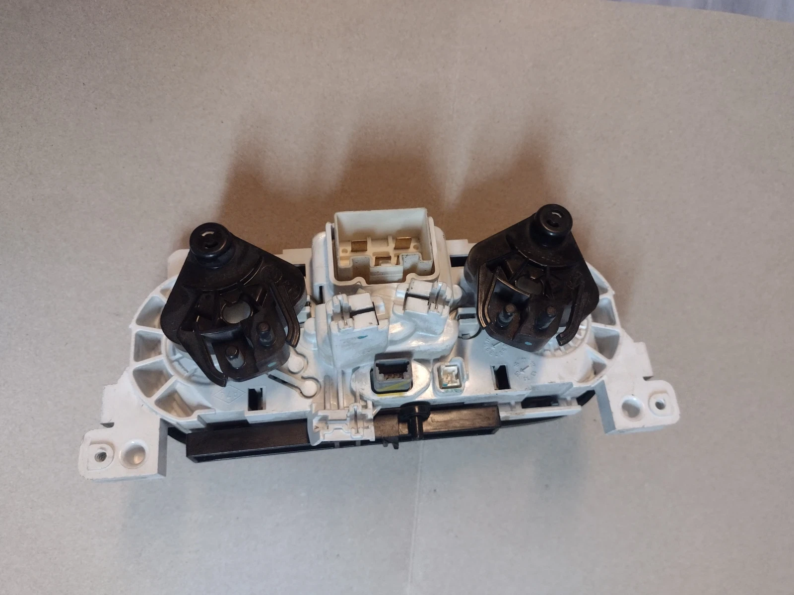 5P3743000    DACIA DOKKER, LODGY   5P3741700 | Mobile.bg   3