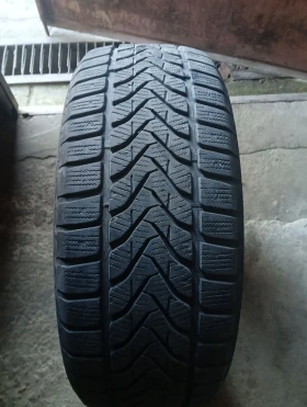Гуми Зимни 235/60R17, снимка 1