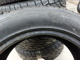 Гуми Зимни 235/55R18, снимка 5 - Гуми и джанти - 44068378