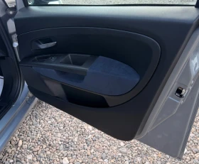 Fiat Punto 1.4 T-jet 120kc, снимка 14