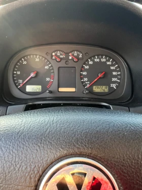 VW Golf - 1950 € / 3813.87 лв. - 29685152 6