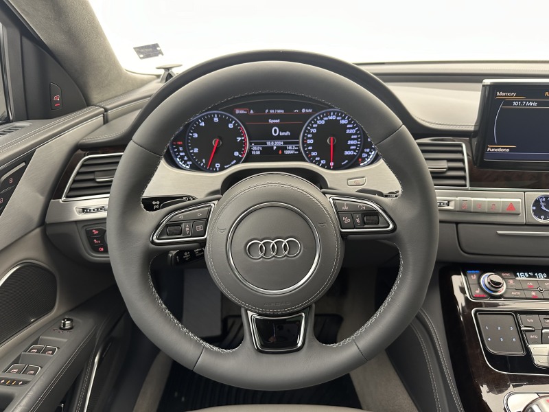 Audi A8 LONG* TV x 3* Quattro, снимка 8 - Автомобили и джипове - 46345916