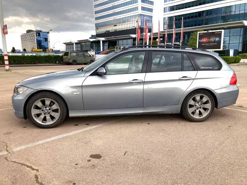 BMW 320 D, снимка 4 - Автомобили и джипове - 46387413
