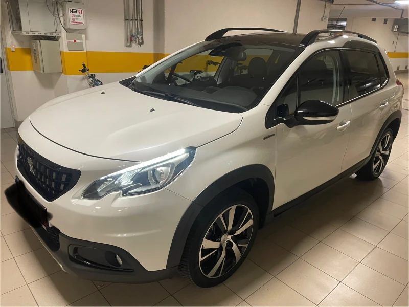 Peugeot 2008 Gt Line Нови зимни гуми!!! Обслужен !!! Номера!!!, снимка 2 - Автомобили и джипове - 48711468