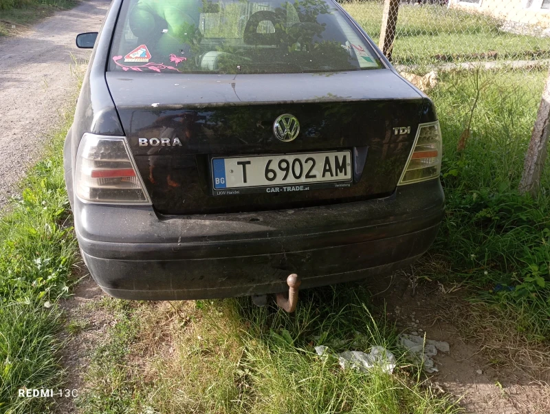 VW Bora, снимка 8 - Автомобили и джипове - 48652488