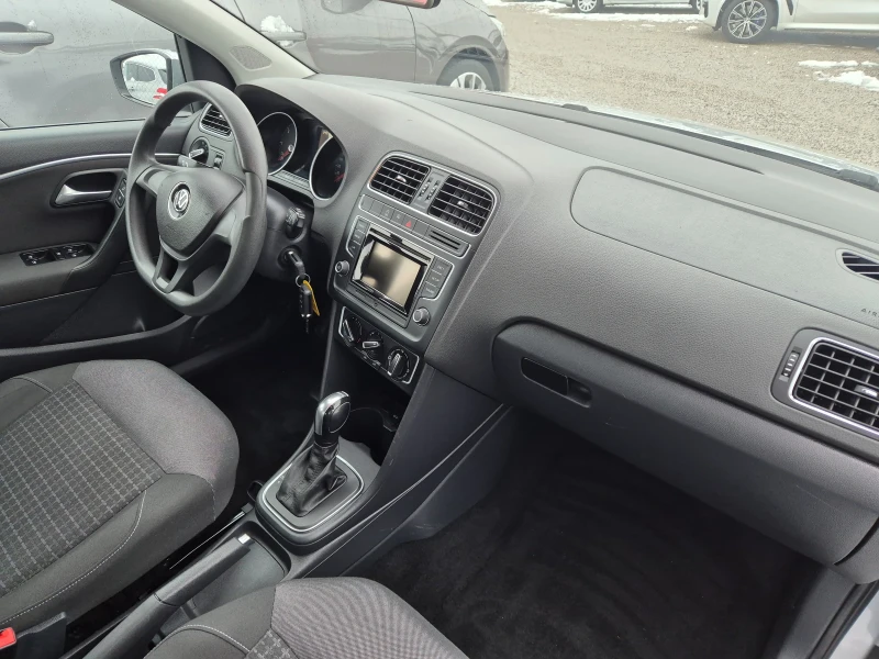 VW Polo 1.4 TDI e6, снимка 7 - Автомобили и джипове - 48654397