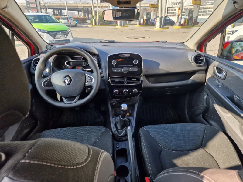 Renault Clio 1.5 DCI , снимка 9 - Автомобили и джипове - 48895233