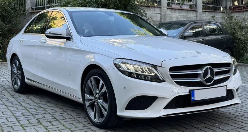 Mercedes-Benz C 180 FACELIFT // GERMAN MADE, снимка 1 - Автомобили и джипове - 49435548