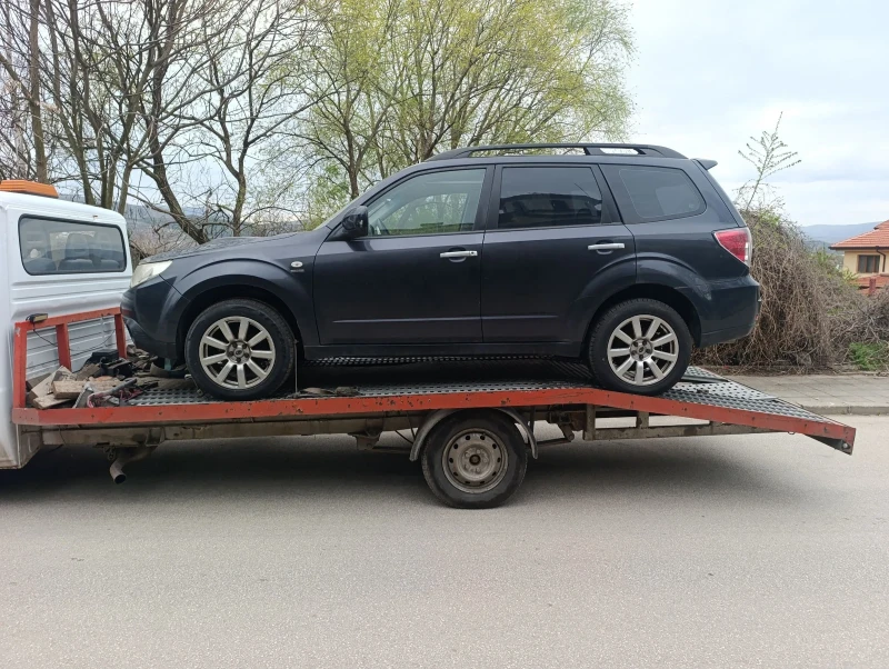 Subaru Forester, снимка 2 - Автомобили и джипове - 52846715