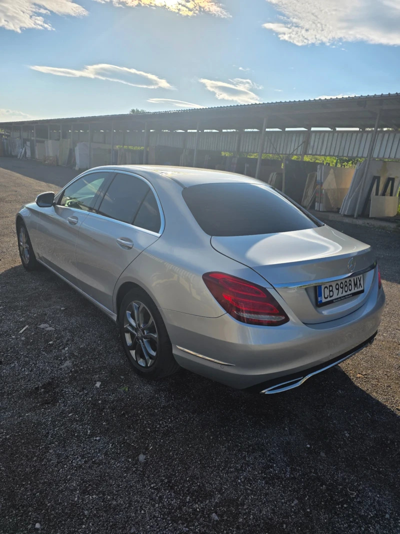 Mercedes-Benz C 220, снимка 2 - Автомобили и джипове - 52331082