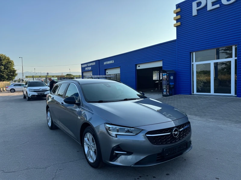 Opel Insignia facelift, снимка 7 - Автомобили и джипове - 50689334