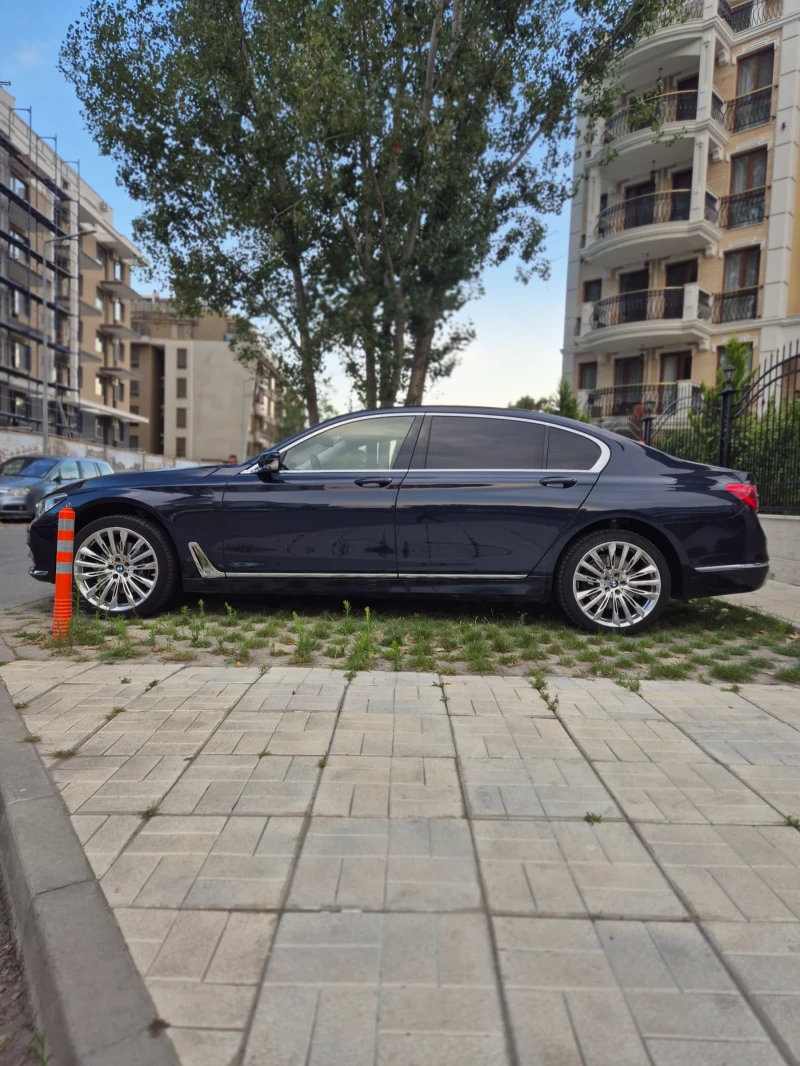 BMW 740 740d Xdrive LongBowers & Wilkins Diamond Surround , снимка 5 - Автомобили и джипове - 52347408