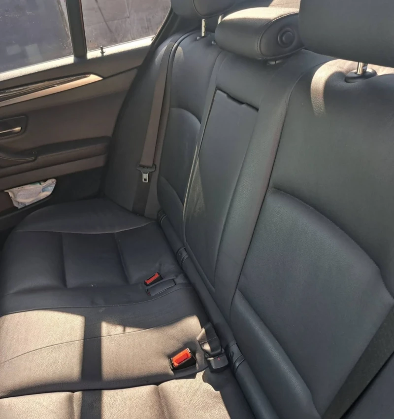 BMW 530 XD, снимка 14 - Автомобили и джипове - 52327934