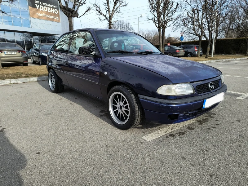 Opel Astra GSi 2.0 16v C20XE face, снимка 4 - Автомобили и джипове - 52294331