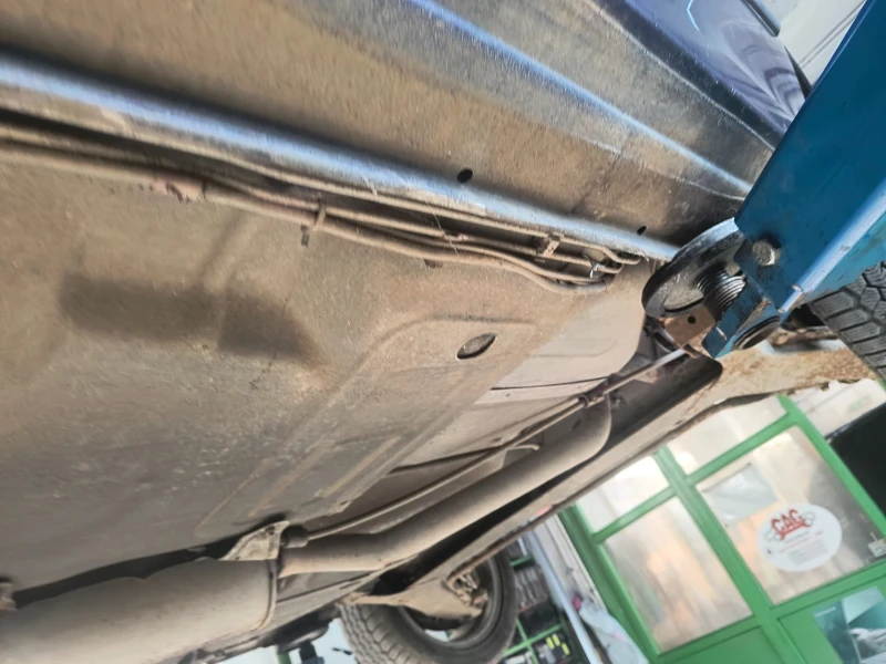 Opel Astra GSi 2.0 16v C20XE face, снимка 15 - Автомобили и джипове - 52294331