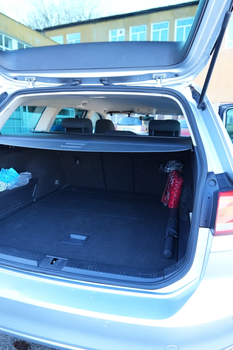VW Passat B8, снимка 5 - Автомобили и джипове - 52830285