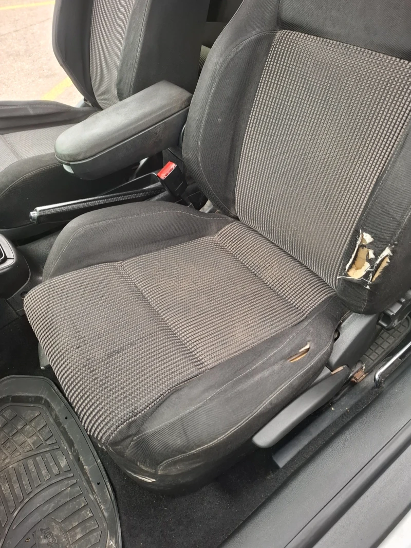 VW Golf GOLF 4, снимка 10 - Автомобили и джипове - 52857668